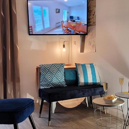 L'Etablissement La Plage A 2 Pas, Vous Propose 4 Appartements Neufs, Netflix, Lits Faits A Votre Arrivee, Serviettes De Toilette, Menage, Wifi, En Hyper Centre ,Plage A 100M, Box A Velos, Paiement 3 Fois Sans Frais, Prix Tout Compris Dieppe Exterior foto